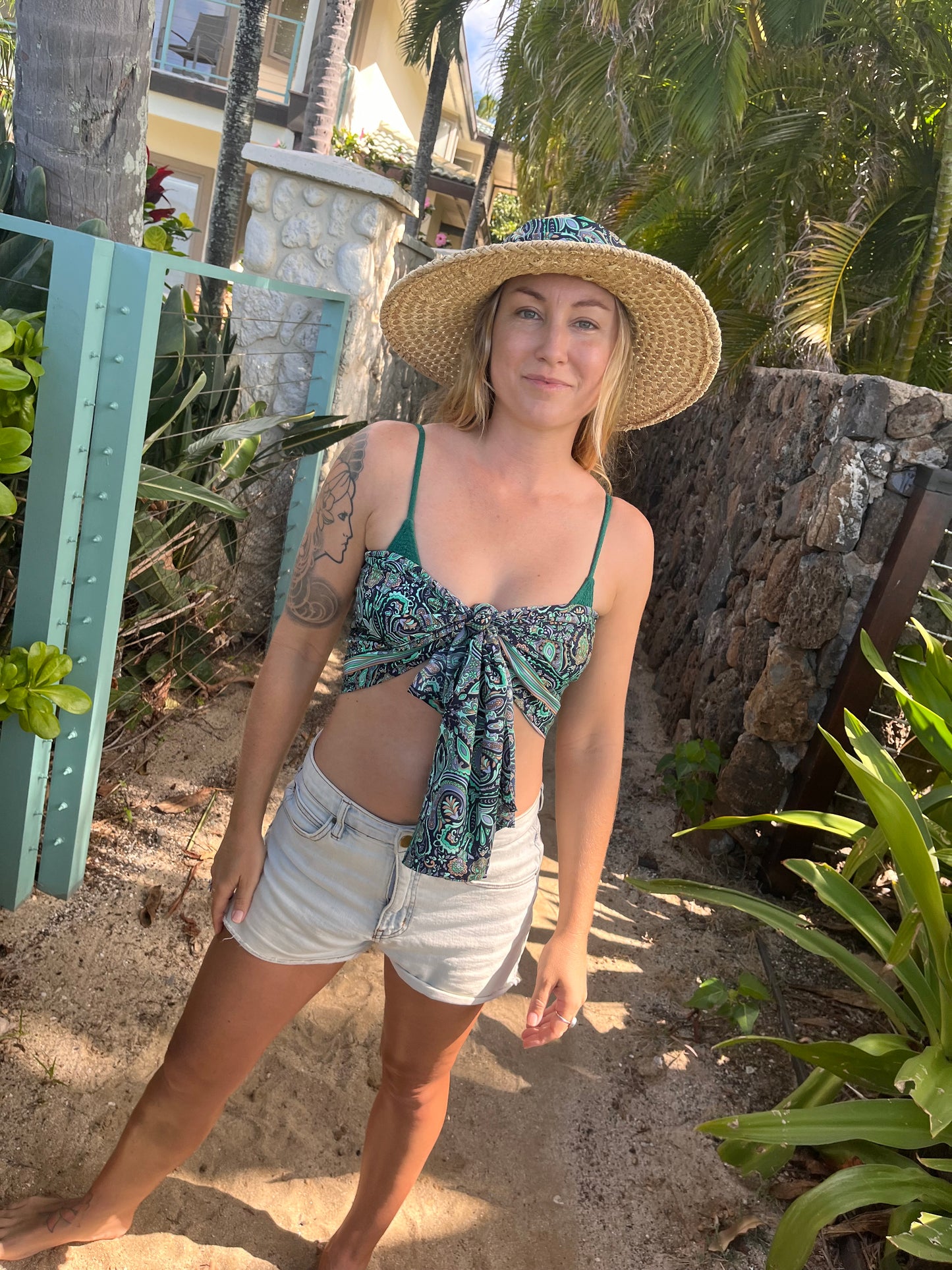 Multi-wear Escape and Explore Tunic Top
