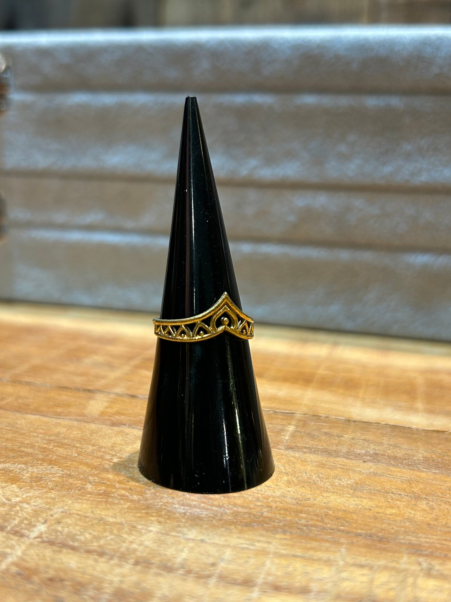 Pointed Mountain Peak Brass Ring