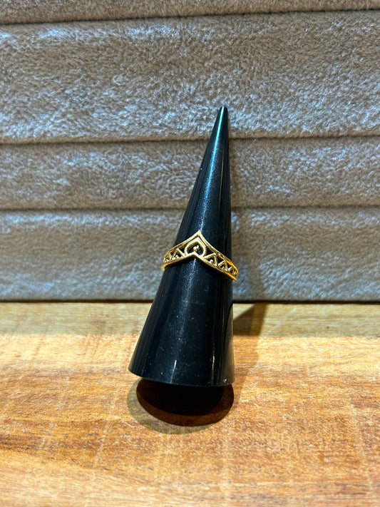 Pointed Mountain Peak Brass Ring