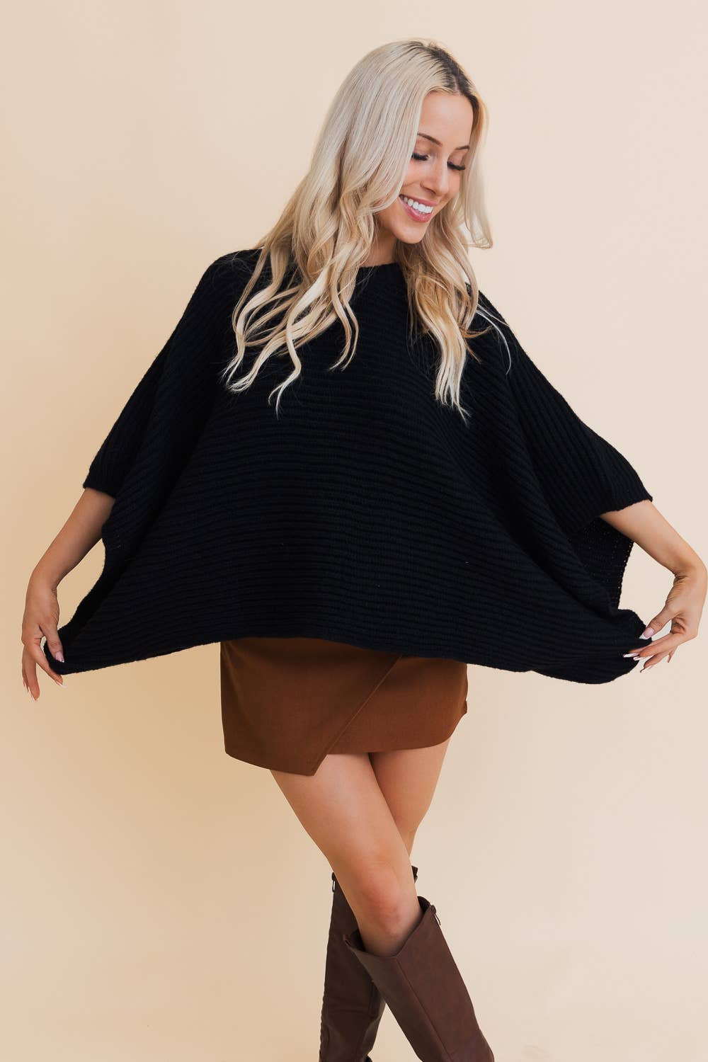 Minimalist Crew Neck Poncho Sweater – Chic and Cozy Knitwear