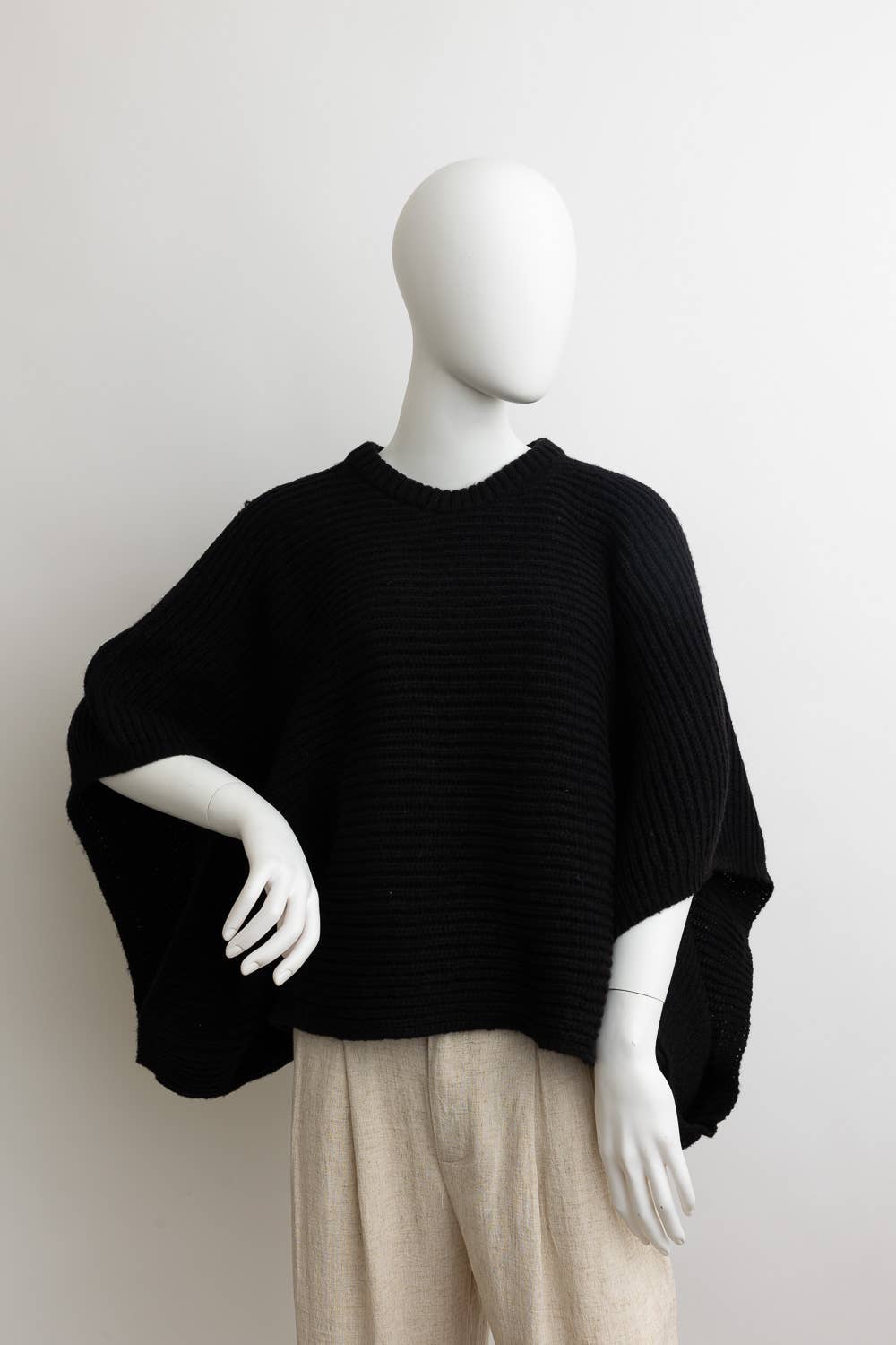 Minimalist Crew Neck Poncho Sweater – Chic and Cozy Knitwear