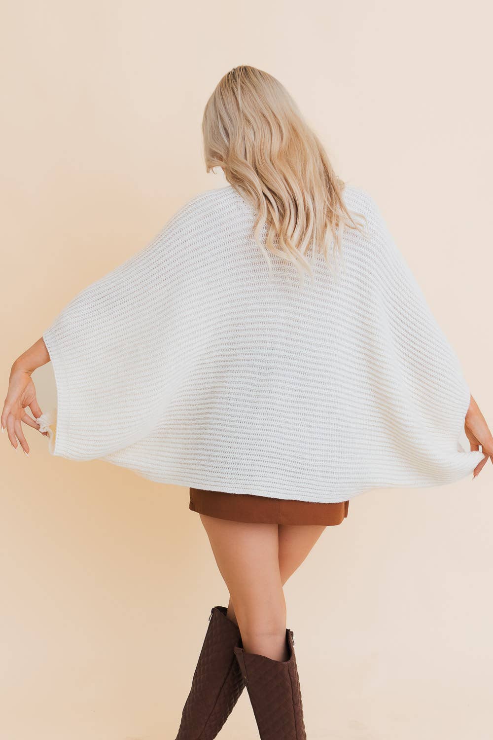Minimalist Crew Neck Poncho Sweater – Chic and Cozy Knitwear