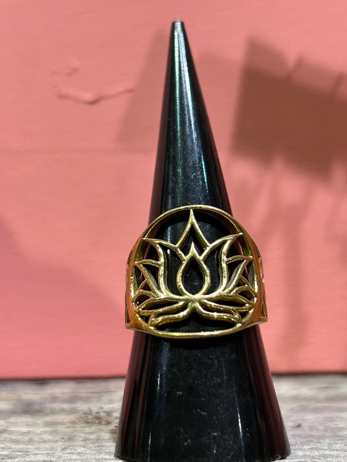 Full Circle Lotus Brass Ring